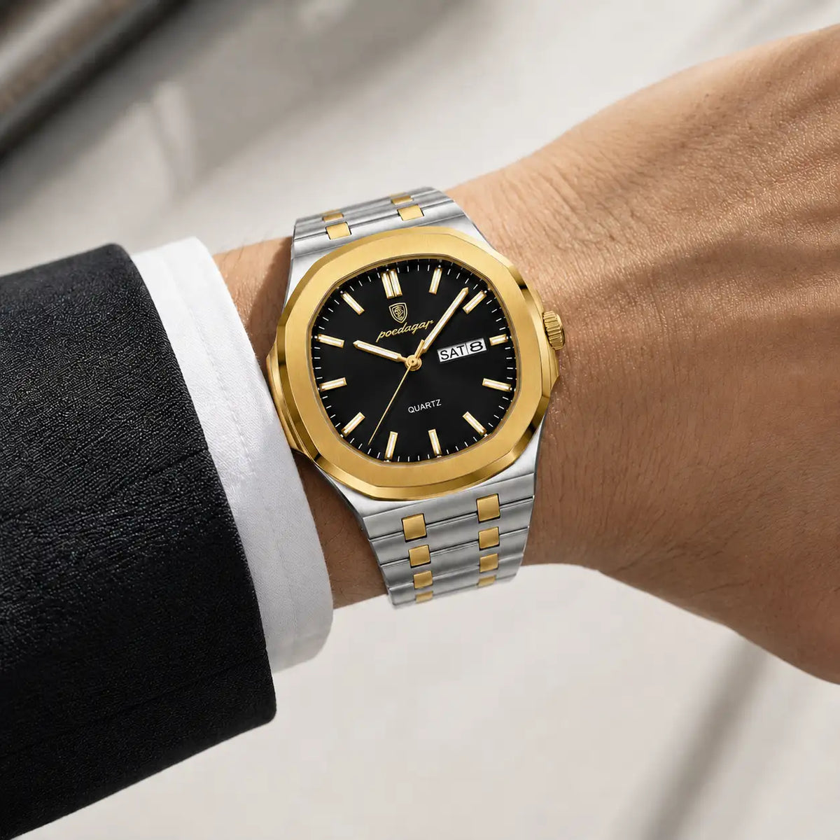 POEDAGAR 853 — Acero — Dorado / Negro